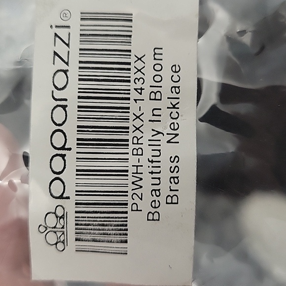 Paparazzi 8 piece Brass bundle - Picture 7 of 13